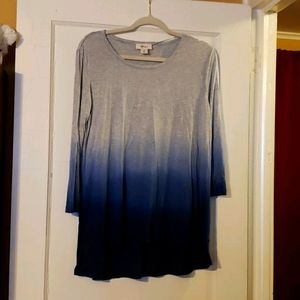 3/4 Sleeve Gray to Navy Ombre Tunic sz M